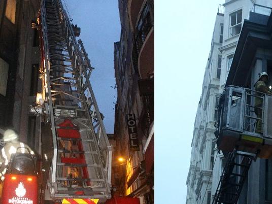 Taksim'de yangın: Oteldekileri esnaf ve itfaiye kurtardı