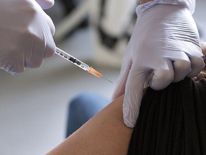 Corona virüsü aşı önceliği e-Nabız üzerinden öğrenilebilecek
