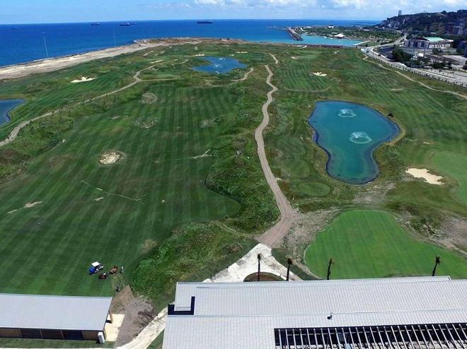27 milyona mal olan golf sahası elde kaldı