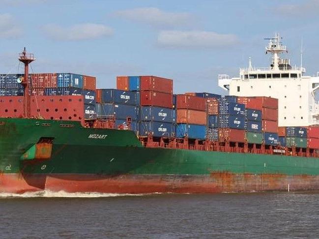 Denizcilik Genel Müdürlüğü: Saldırıya uğrayan gemi Gabon'da emniyette
