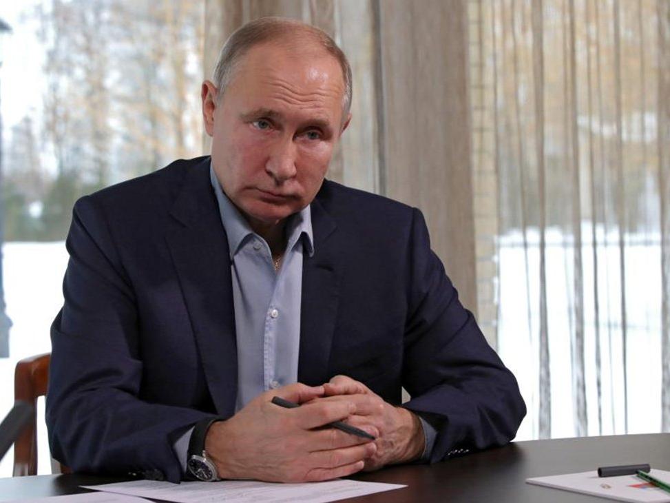 Putin'den saray açıklaması: Vatandaşlarımızın beynini yıkamaya karar verdiler