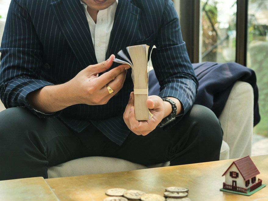 Kurlardaki düşüşle milyonerler kulübü 14 bin üye kaybetti