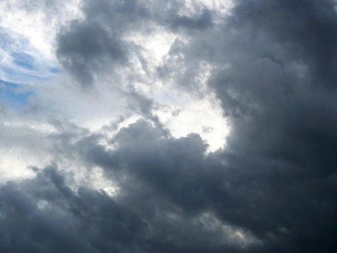 Yağışların etkisi azaldı, uyarılar sürüyor