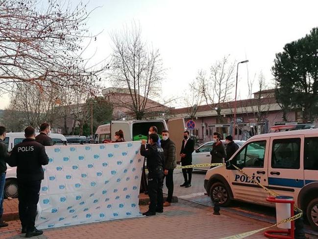 AKP'li belediye meclis üyesi ölü bulundu