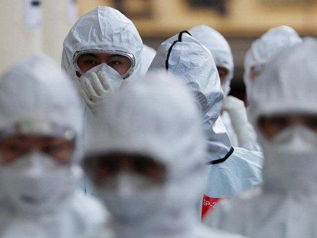 İngiltere'de son 24 saatte 14 bin 104 vaka