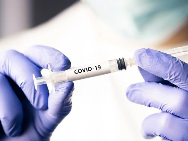 Türkiye'den KKTC'ye 40 bin doz corona virüsü aşısı