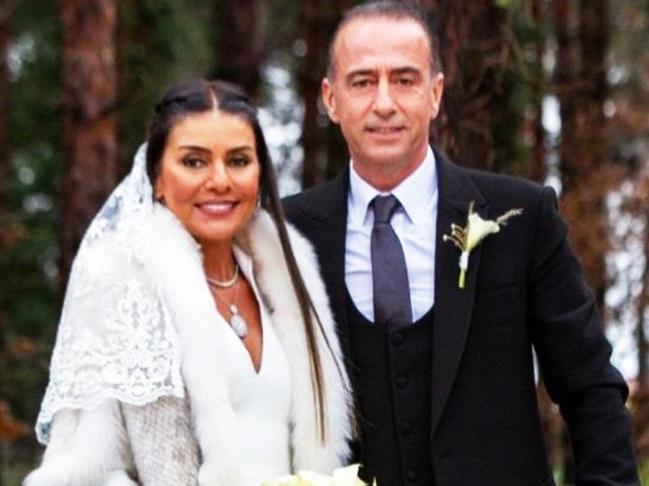 Binnaz Avcı ve Murat Metin Acar evlendi
