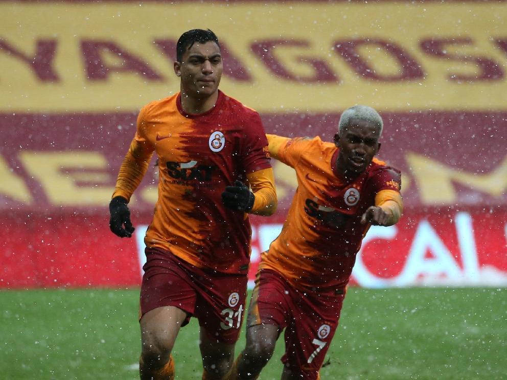 Galatasaray'ı Mostafa ısıttı... Aslan zirveyi son dakikada geri aldı