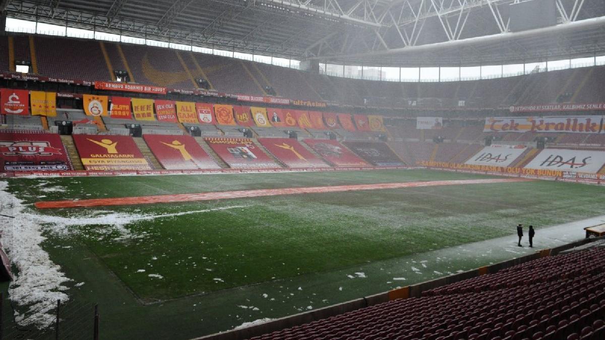 'Galatasaray'ın maçı bu zeminde tamamlaması kabul edilemez'