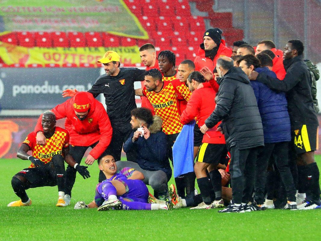 Göztepe'den Türk futbolunda milat olacak anlaşma!