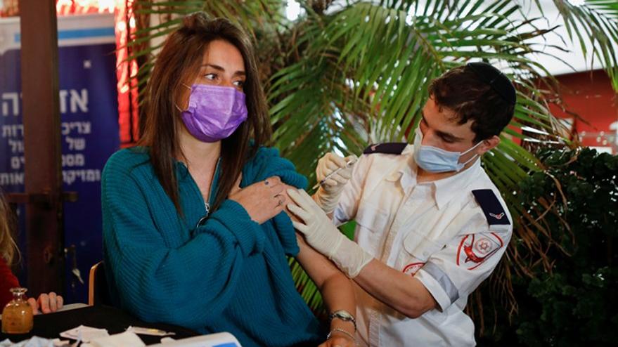 Pfizer ve BioNTech'in corona aşısı yüzde 95.8 koruyor