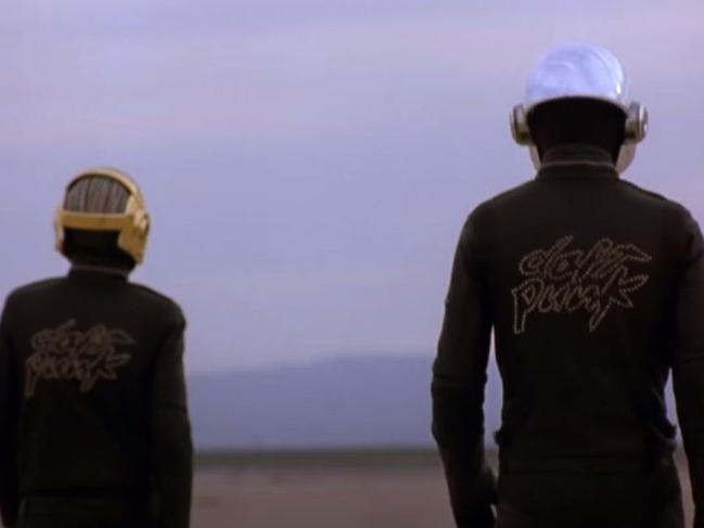 Ünlü müzik grubu Daft Punk dağıldı