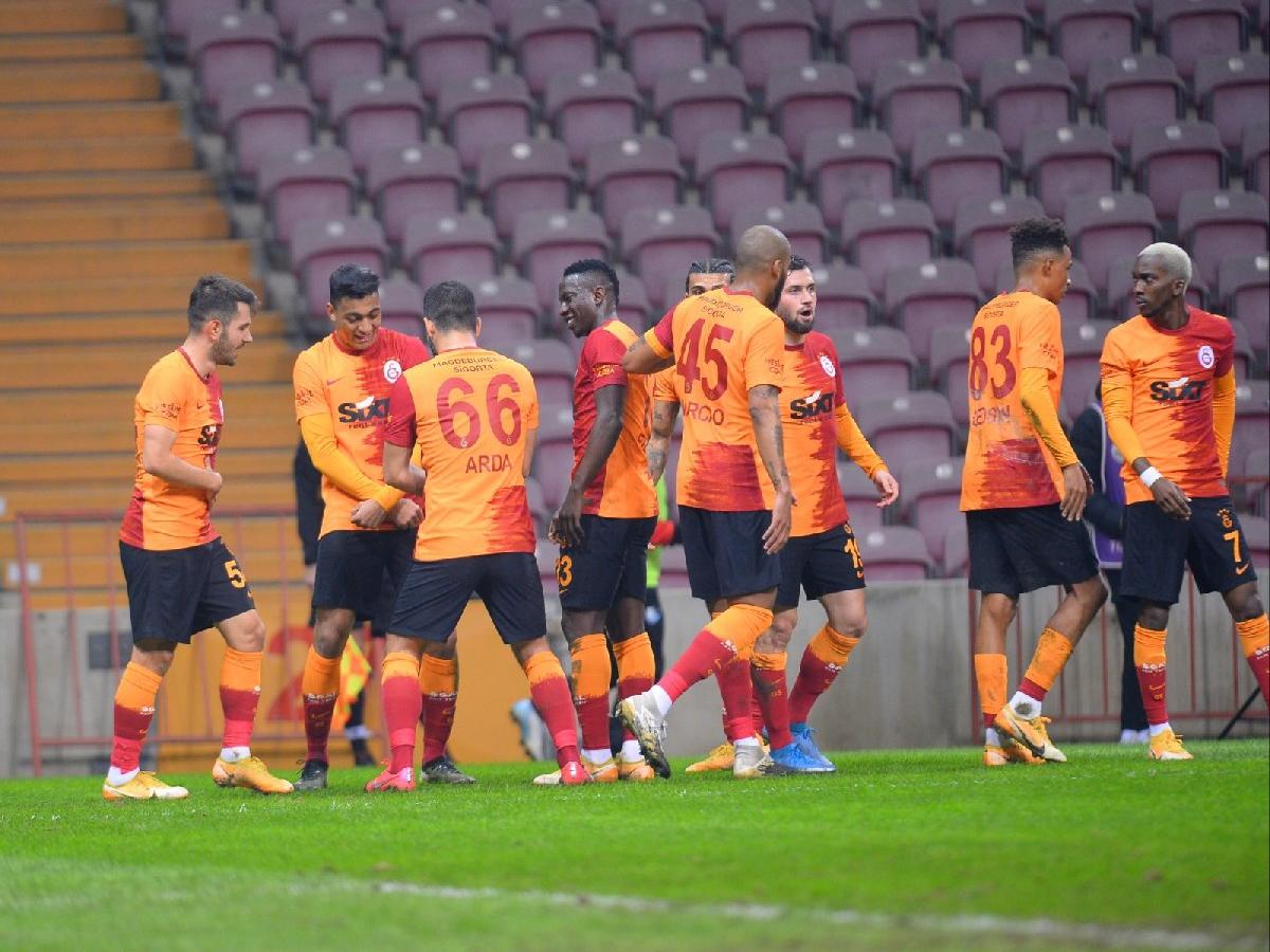 Lider Galatasaray, golcüsü Mohamed ile güldü