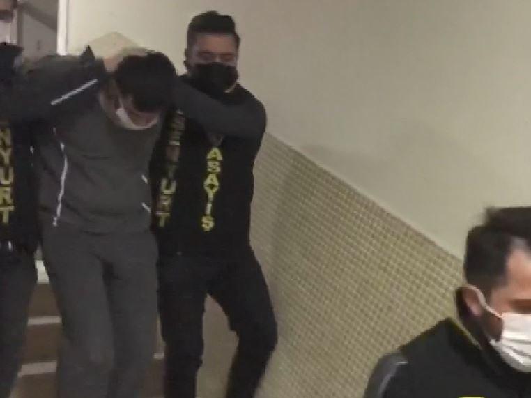 Taksicinin boğazına bıçak dayayıp, gasbeden şüpheli yakalandı