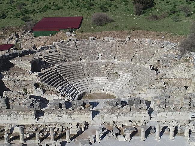 Efes Antik Kenti, pandemi döneminde de güvenli turizmin adresi oldu
