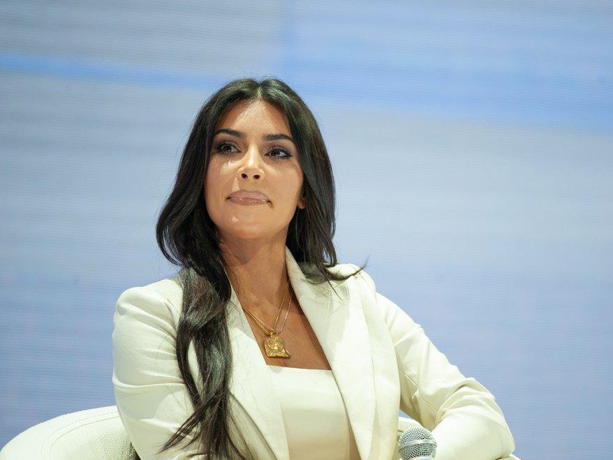 Kim Kardashian'dan yıllar sonra itiraf: Balinayla kıyasladılar aylarca evden çıkamadım