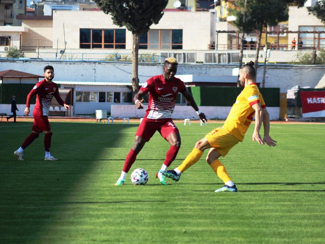 Hatayspor Kayserispor maçında dört gol, bir kırmızı kart