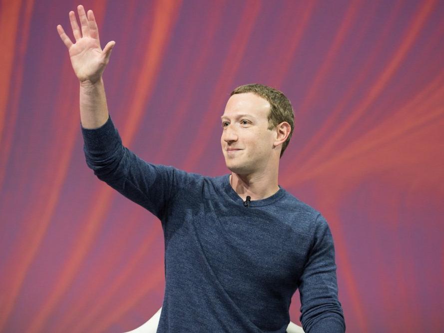 Facebook'un kurucusu Zuckerberg ışınlanma için tarih verdi