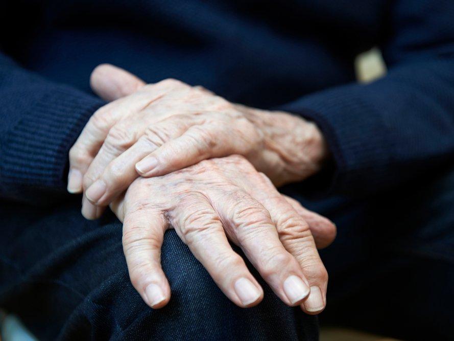 Parkinson hastalığında devrim yaratacak test: Deriden erken teşhis koyacak