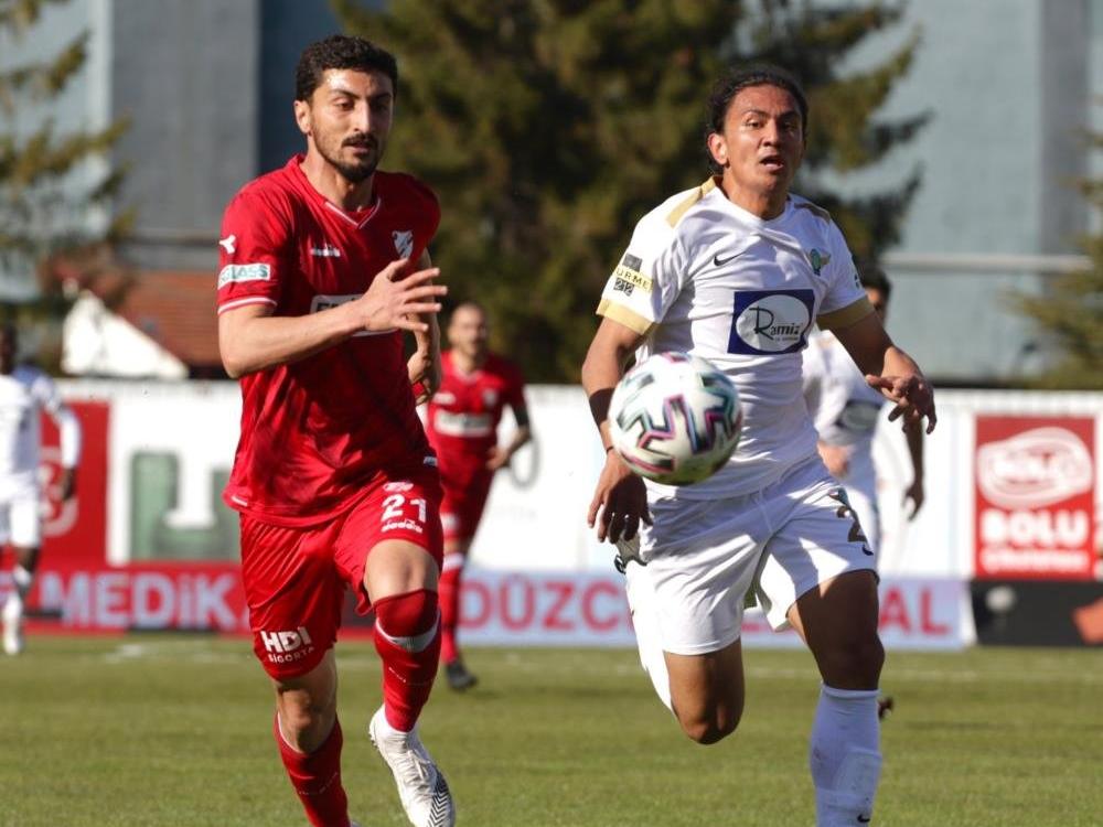 Akhisarspor, Boluspor'u tek golle geçti