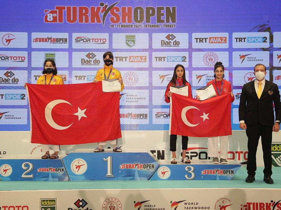 Turkish Open 2021'in 6'ncı gününde milli tekvandoculardan 6'sı altın 22 madalya