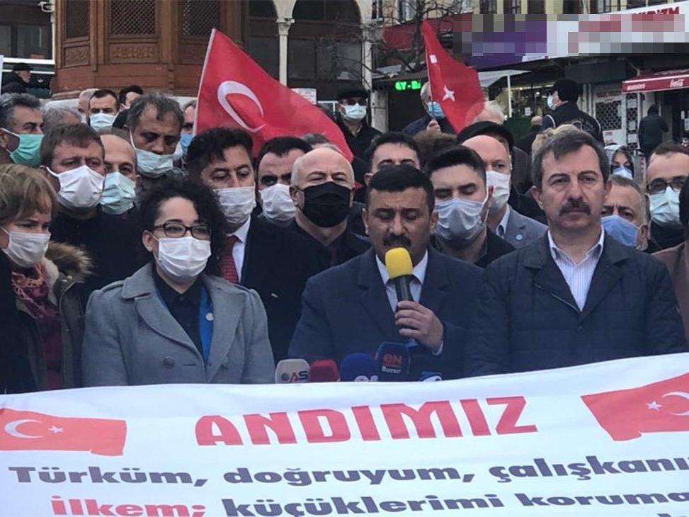 Danıştay'ın 'andımız' kararı protesto edildi