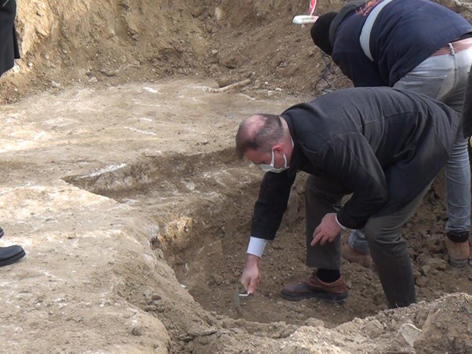 Mezarlıkta izinsiz kazı iddiası üzerine inceleme başlatıldı