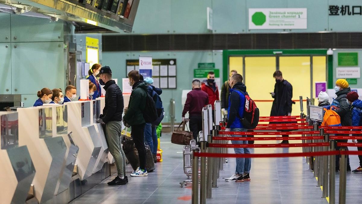 Turizmde aşı pasaportu mecburiyeti: AB vatandaşları gezecek, Türkler bekleyecek