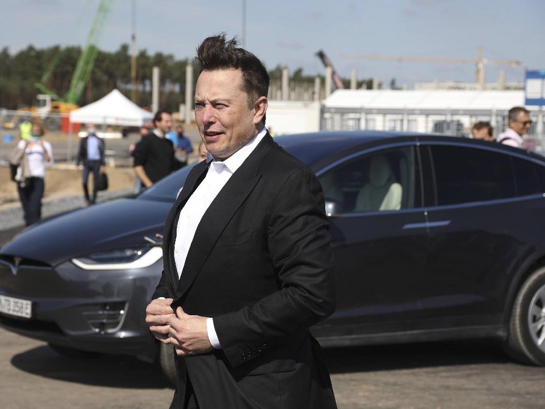 Tesla'nın otomobilleri casus olmayacak