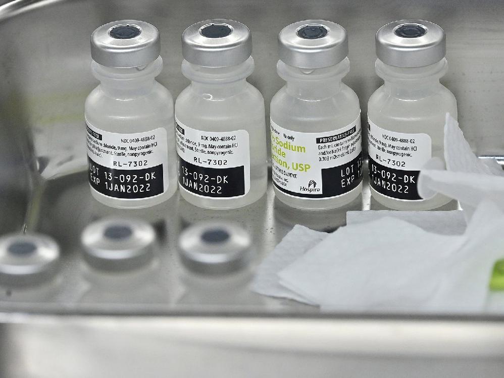 Pfizer'dan hastanelere uyarı... Aşı üretimi artınca ilaçlar yetişmiyor