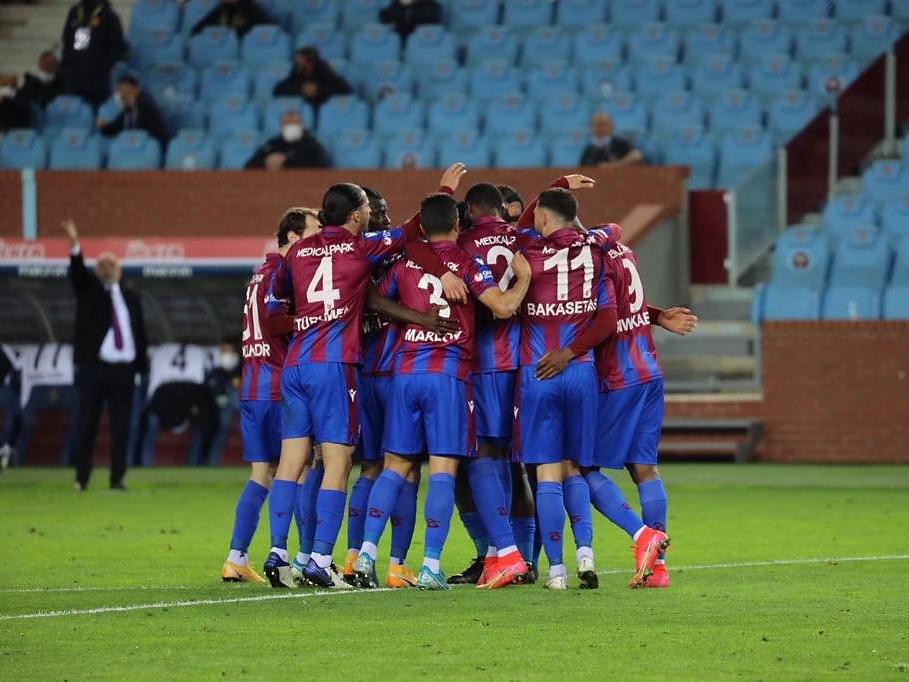Trabzonspor, Ankaragücü'nü rüyadan uyandırdı: 4-1