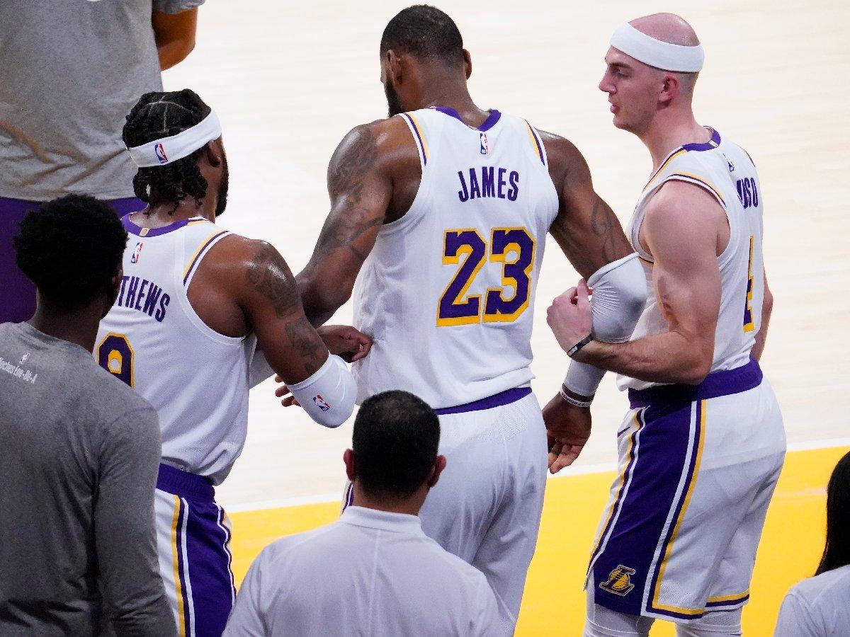 Los Angeles Lakers'ta LeBron James şoku