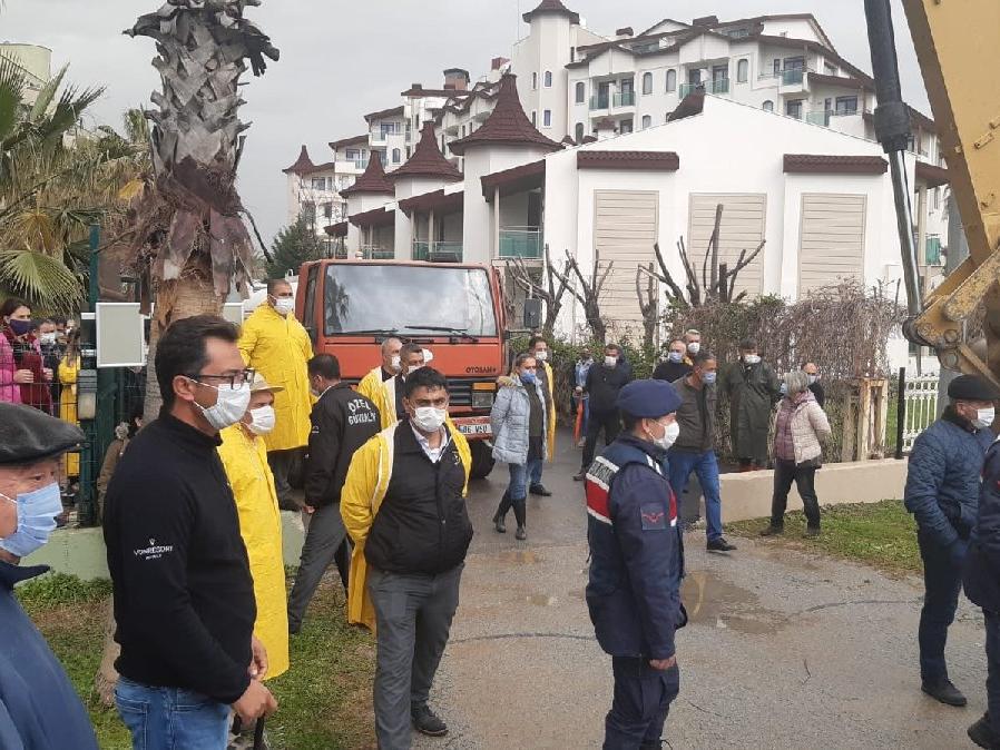 Antalya'da otel yıkım gerginliği