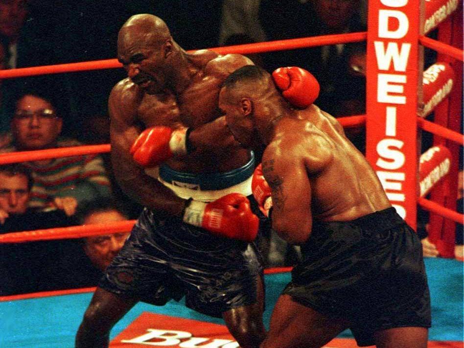 Efsaneler 24 yıl sonra bir kez daha karşı karşıya... Mike Tyson-Evander Holyfield