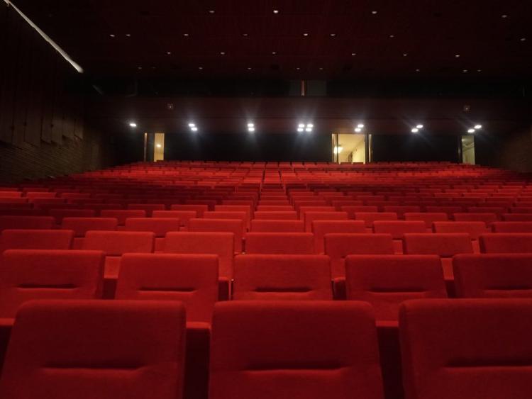 Cineworld'den 2,3 milyar dolarlık rekor zarar