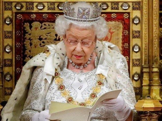 Kraliçe Elizabeth'ten Türk öğrenciye mektup