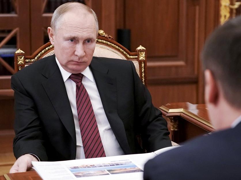 Corona aşısı olan Putin yaşadıklarını anlattı