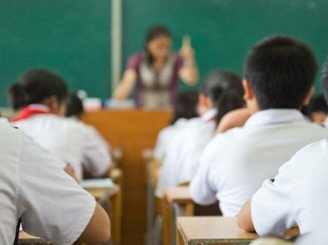 Okullar kapanacak mı? MEB'den yüz yüze eğitim açıklaması
