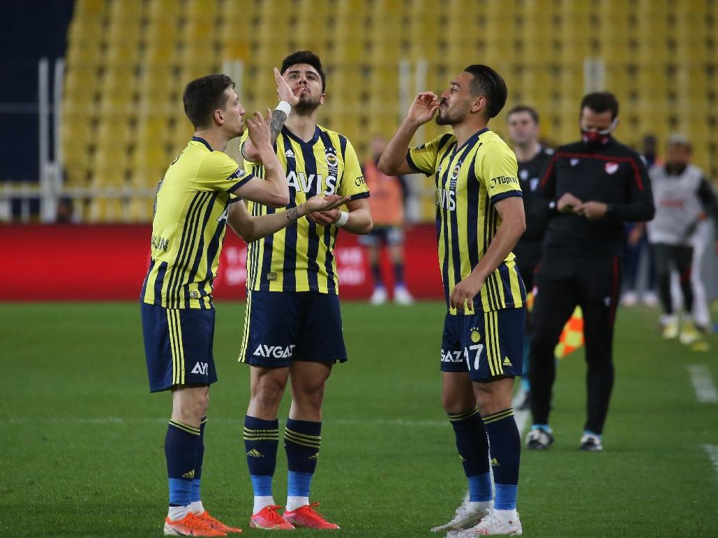 Fenerbahçe, Gaziantep FK'yı 3 golle yendi