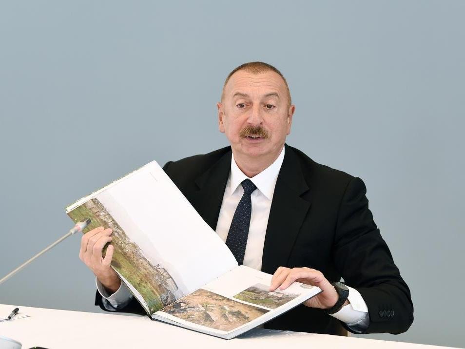 Aliyev, Şuşa'ya atılan İskender-M füzesiyle ilgili Putin ile görüştü