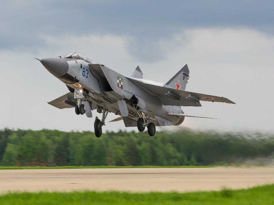 Washington-Moskova geriliminde sıcak temas: ABD ve Rus uçakları karşı karşıya