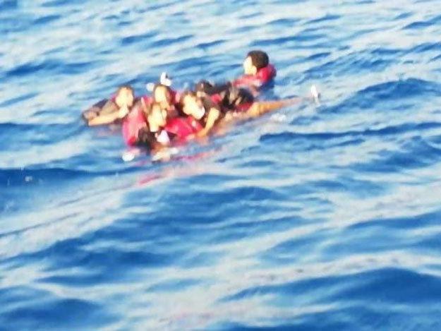Tunus’ta göçmen teknesi battı: 20 ölü