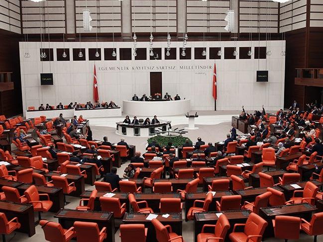 AKP’li belediyelerin desteğiyle iltica olayını Meclis araştırsın