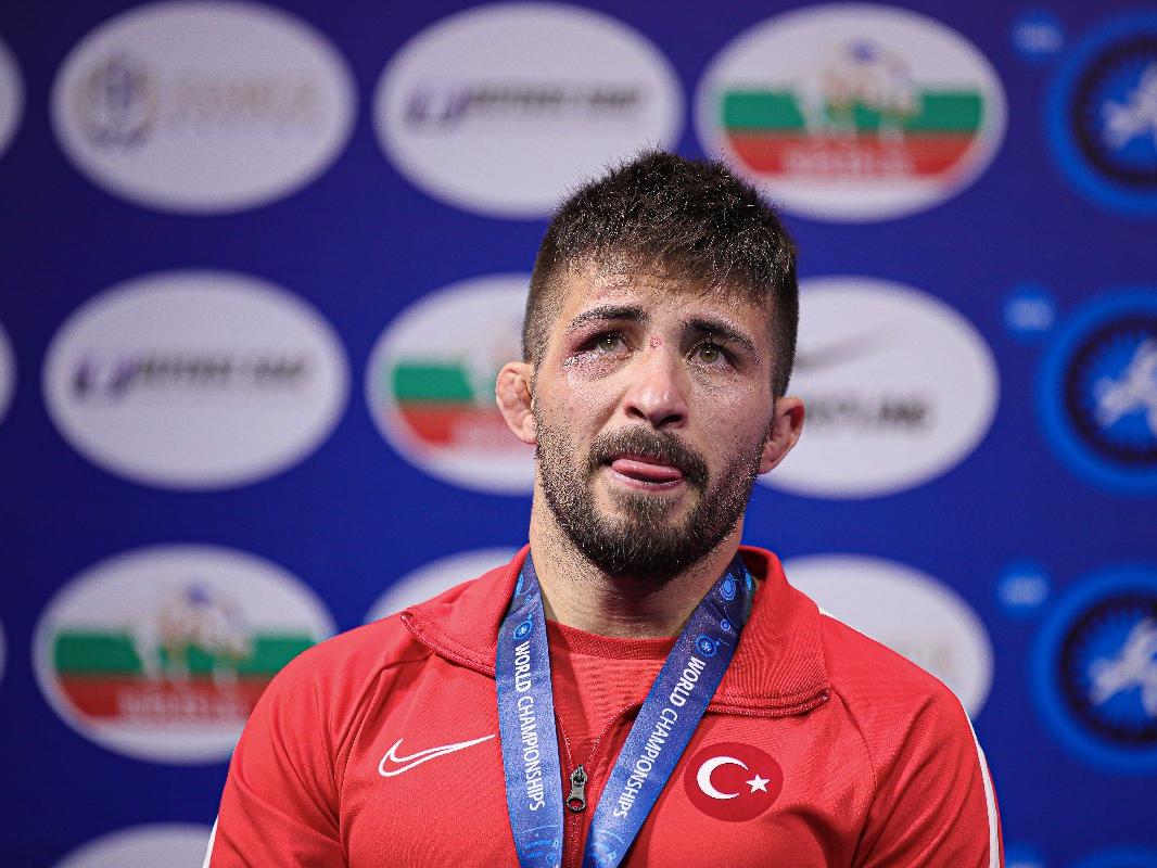 Güreşte Süleyman Atlı, Avrupa şampiyonu oldu