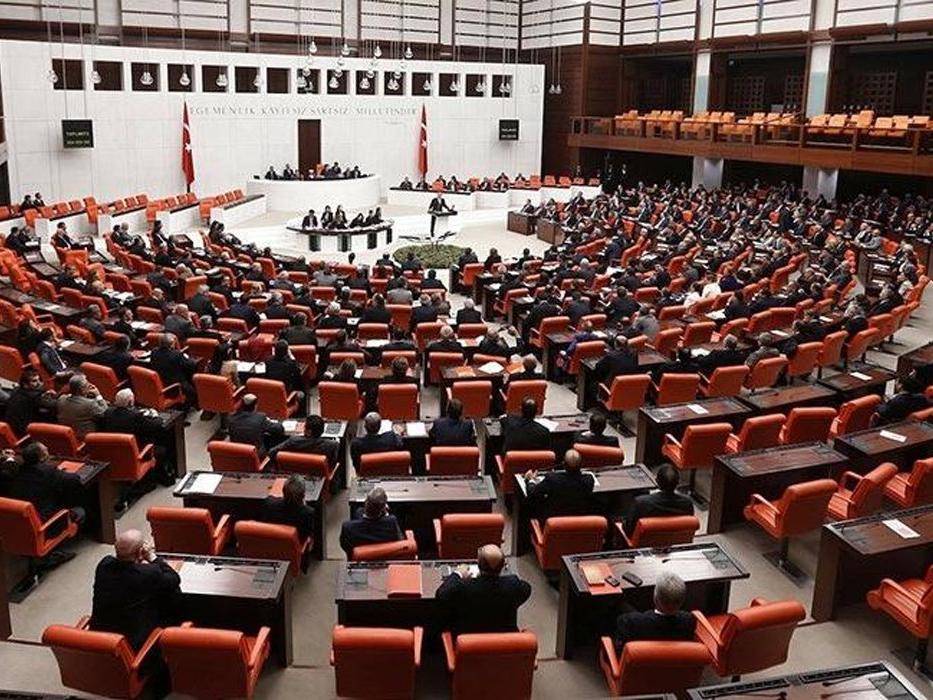 AKP'den Meclis'e 'Mısır'la dostluk grubu kurulsun' teklifi