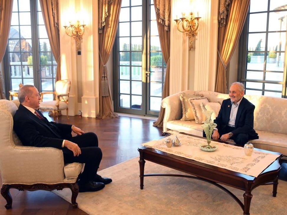 Erdoğan, Saadet Partili Asiltürk ile iftar yaptı
