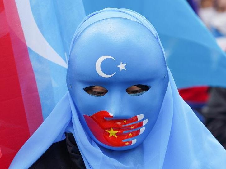 İngiliz Parlamentosu: Çin, Uygur Türklerine soykırım uyguluyor