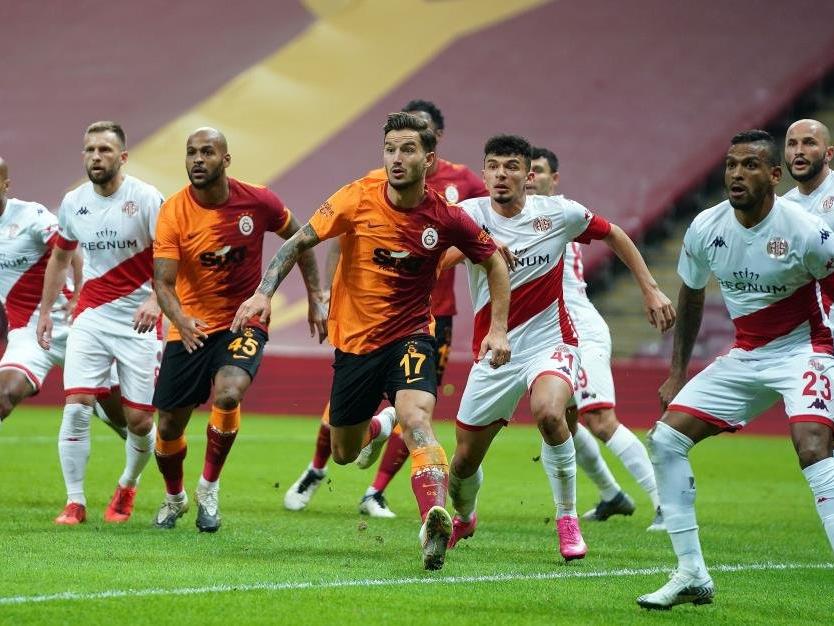 Antalyaspor ile Galatasaray 50. randevuda