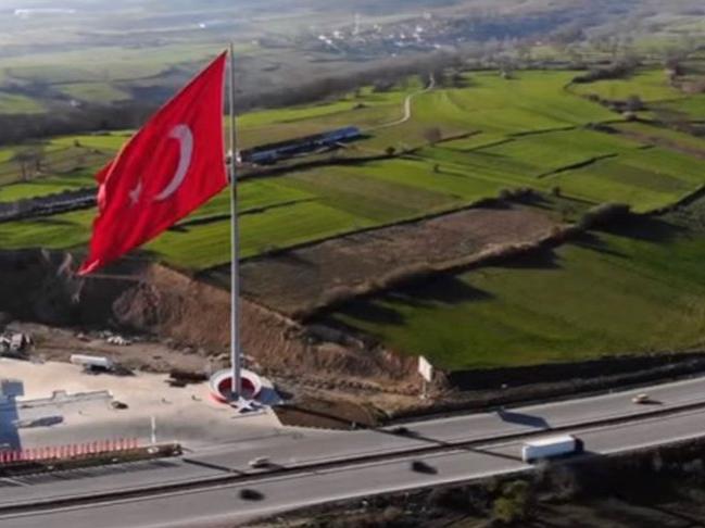 Cumhurbaşkanı Erdoğan 'en büyük bayrak' dedi ama Samsun'da daha büyüğü var