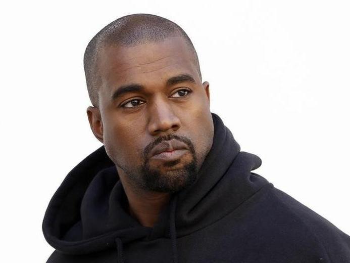 Walmart, Kanye West'i logosunu kopyalamakla suçluyor